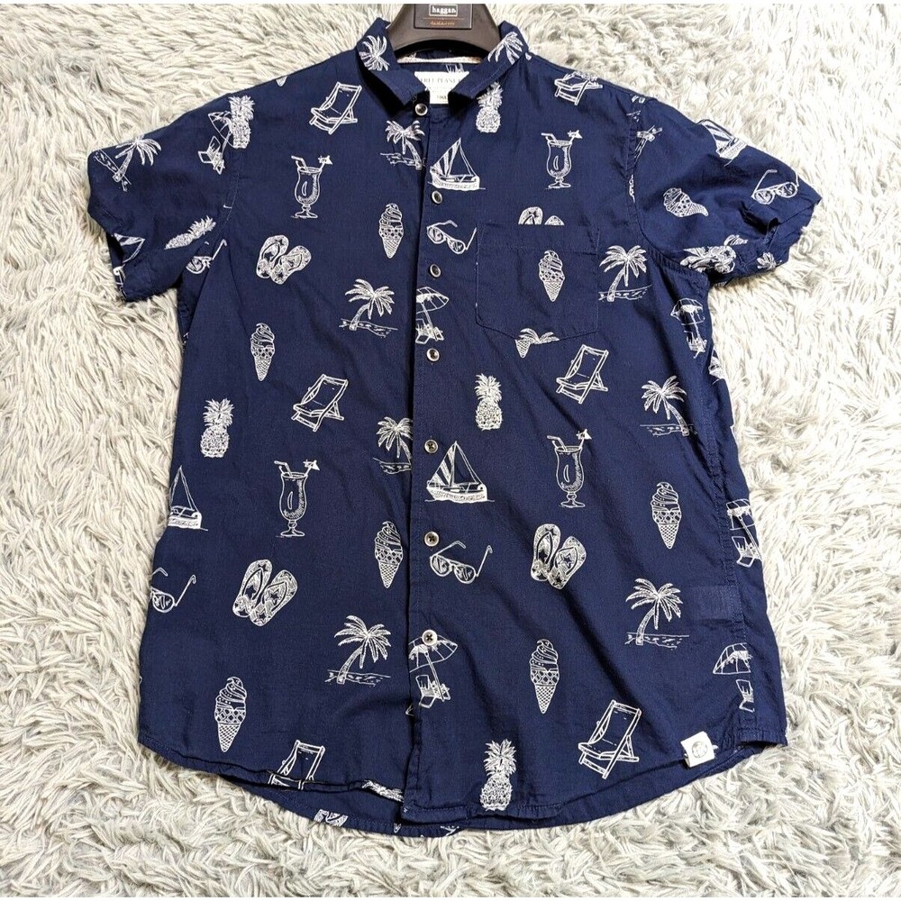 Free Planet Aloha Camp Hawaiian Shirt Mens Size Small Blue Beach Lightweight